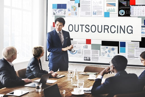 How to Outsource Everything A Business Owner’s Guide (1)